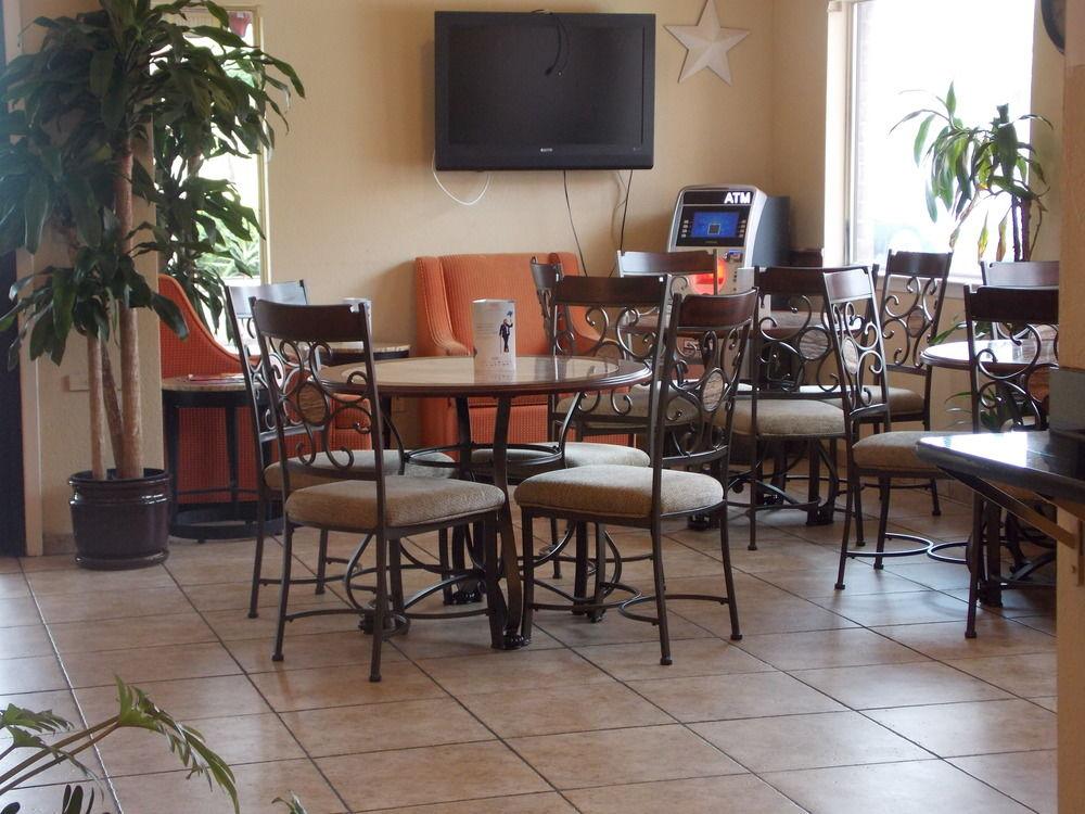 Econo Lodge Inn & Suites Downtown San Antonio Buitenkant foto